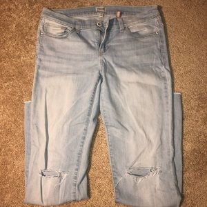 Light Wash Sneakpeek Ripped Jeans